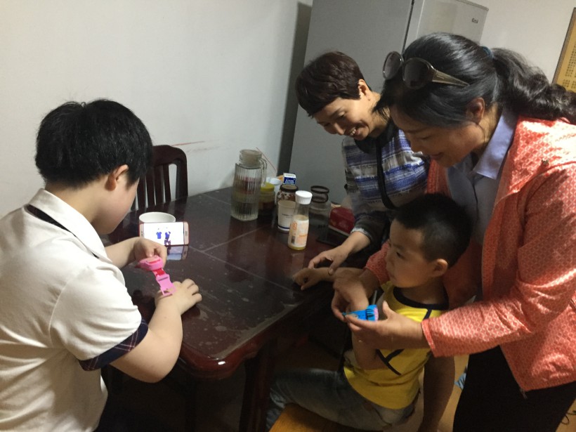 六一節慰問(wèn).JPG
